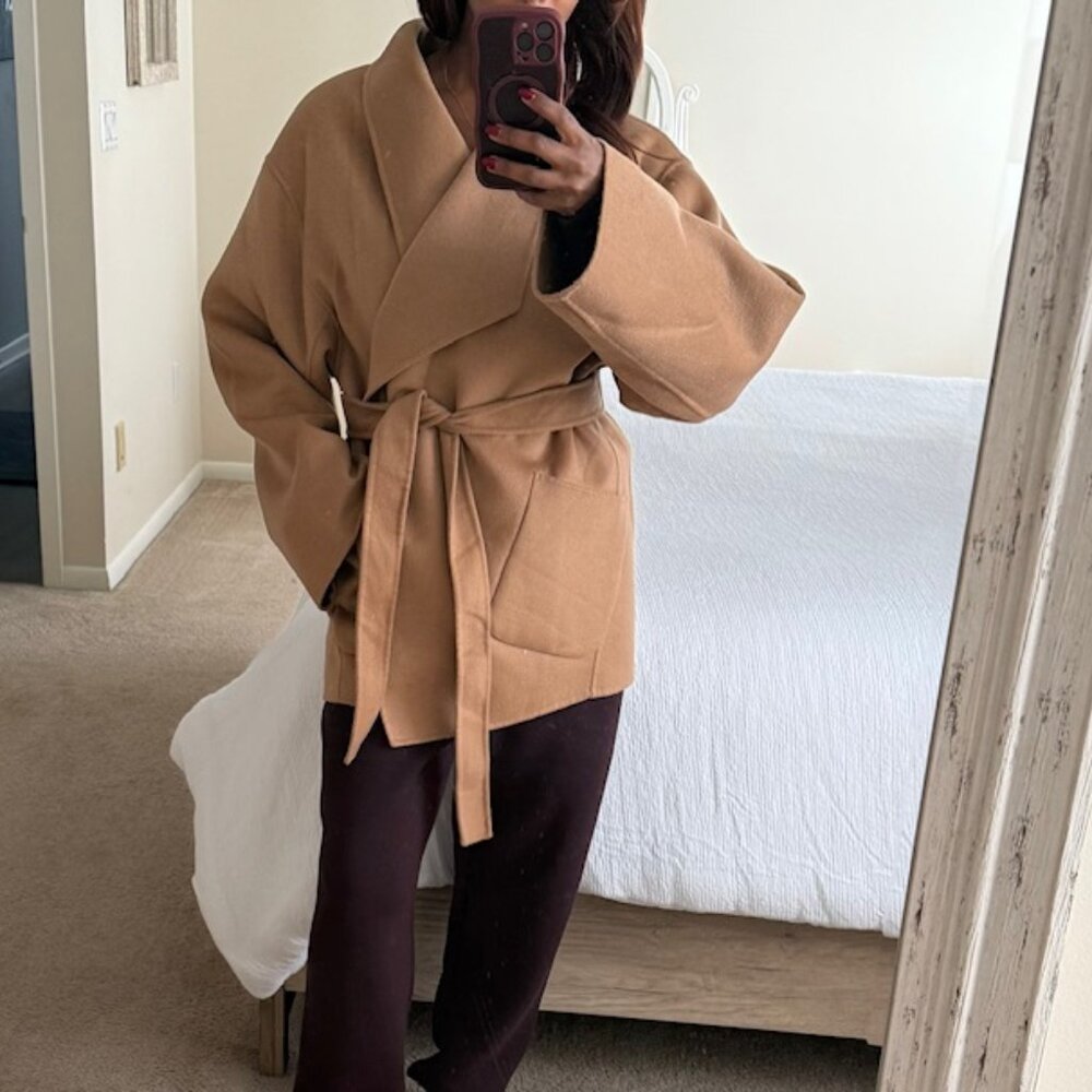 LAMARQUE Mekia Belted Double-Face Wool Oversized Wrap Coat - Picture 3 of 16
